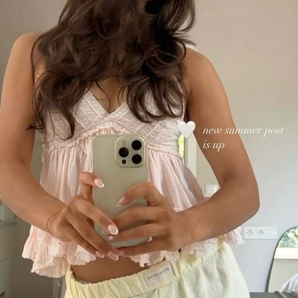 ✖️sold✖️Whimsical Babydoll Lace Trimmed Cotton Top - Picture 4 of 7